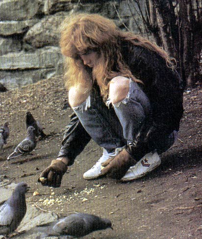 Dave+Mustaine+FeedingBirds.jpg